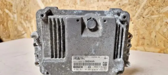Ford Focus Engine control unit/module 6m5112a650na