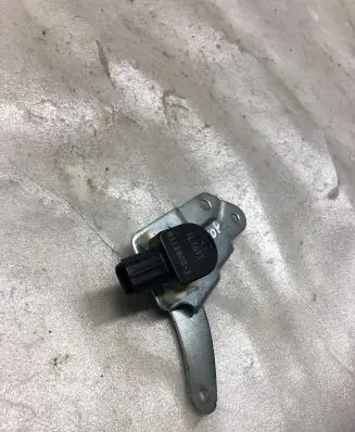 Mitsubishi Eclipse Cross Sensor B1128031