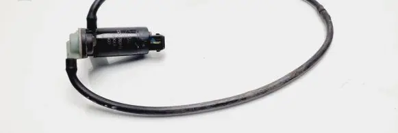 Ford Ecosport Windscreen/windshield washer pump 1S7117K624EA