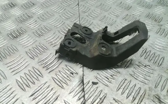 Audi A4 S4 B7 8E 8H Fender mounting bracket 8e0853921d
