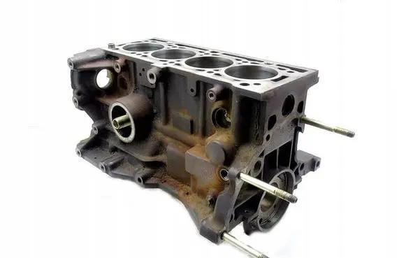 Renault Clio II Engine block 077144