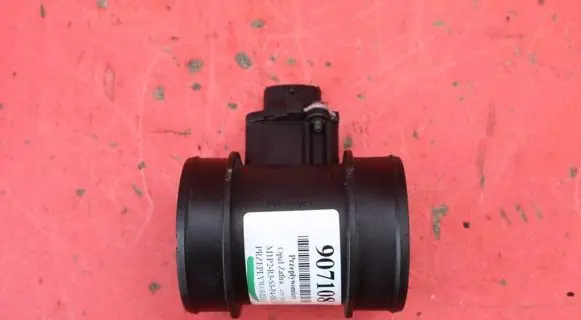Opel Zafira B Mass air flow meter AMMQ19824