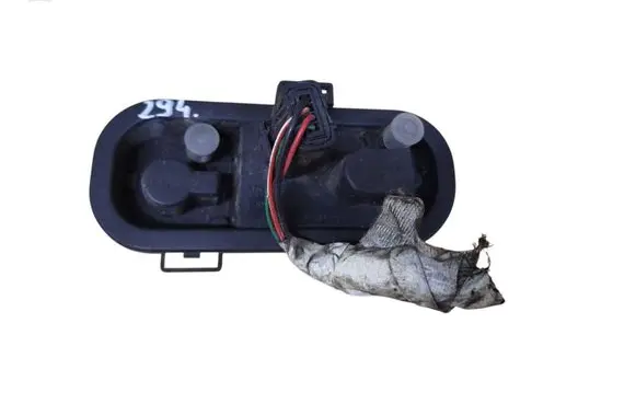 Nissan Qashqai Rear/tail lights 89070312