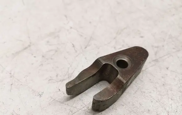 Mercedes-Benz C W205 Fuel Injector clamp holder A6510160438