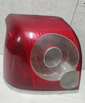 Toyota Avensis T250 Rear/tail lights