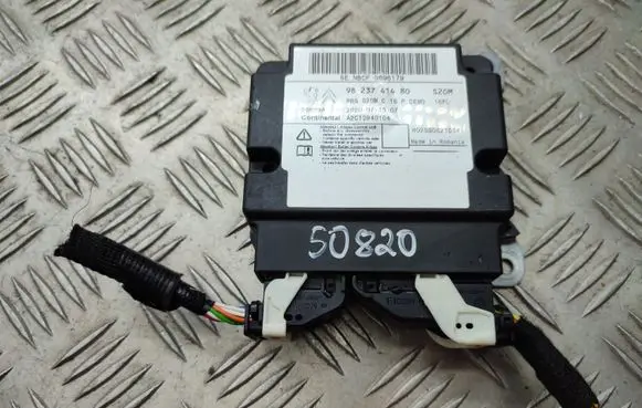 Peugeot 2008 II Airbag control unit/module 9823741480
