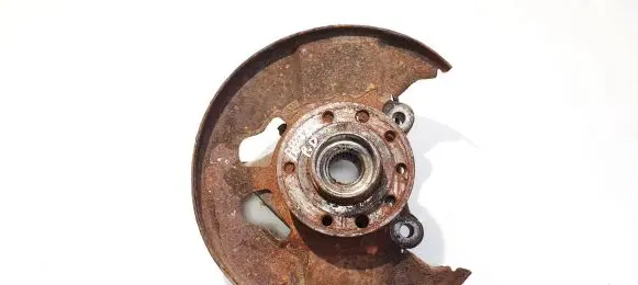 Saab 9-5 Front wheel hub
