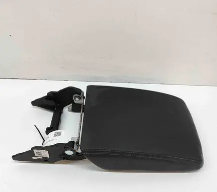 Volkswagen Touareg III Armrest 760864207