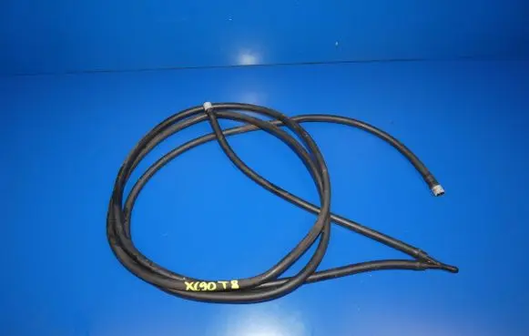 Volvo XC90 Headlight washer hose/pipe 
