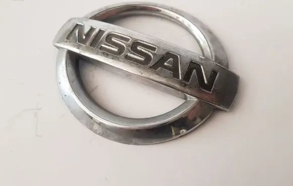 Nissan Primera Fender model badge letters 90890AU200