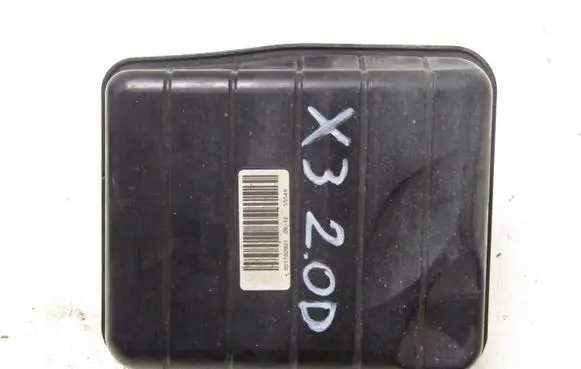BMW X3 F25 Intake resonator 8512249