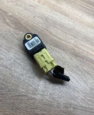 Toyota Yaris Airbag deployment crash/impact sensor 898310H010