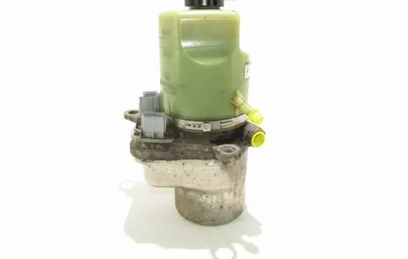 Ford Focus C-MAX Power steering pump 4M513K514BD