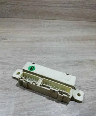 Hyundai i30 Door central lock control unit/module 919402H130 12134D