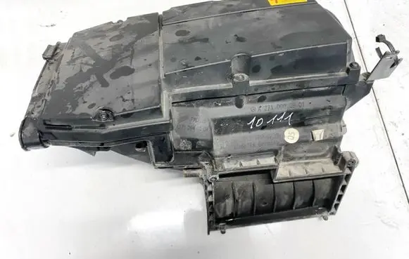 Mercedes-Benz C W203 Air filter box a2710900901 a2710940204