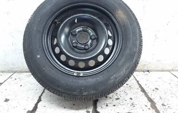 Skoda Octavia Mk2 (1Z) R15 spare wheel 1K0601027C