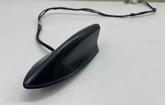 Toyota C-HR I Aerial GPS antenna C7A19