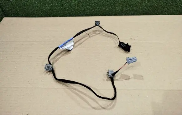 Renault Trafic III (X82) Other wiring loom 240100696R