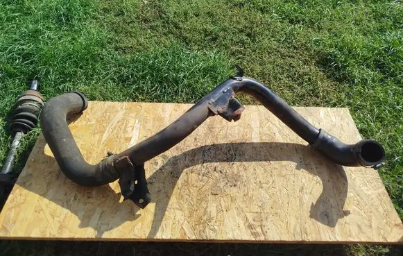 Intercooler hose/pipe