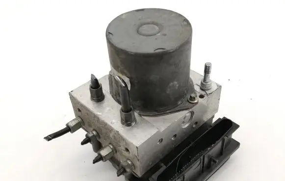 Mazda CX-7 ABS Pump 0265235618