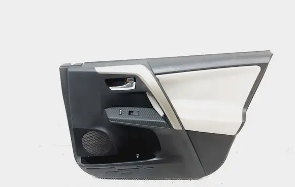 Toyota RAV 4 (XA40) Front door card panel trim 67611X1B22