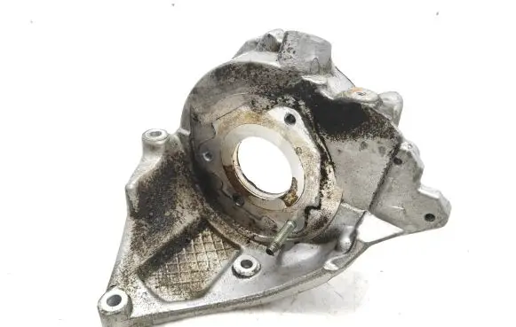 Peugeot 607 Fuel pump bracket 96555964
