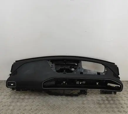 Mercedes-Benz GLE W167 Dashboard A1676800101