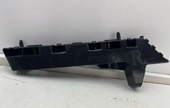 MG MG5 ev Front bumper mounting bracket 10819986