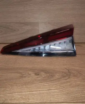 Skoda Enyaq iV Tailgate rear/tail lights 5LG945308J