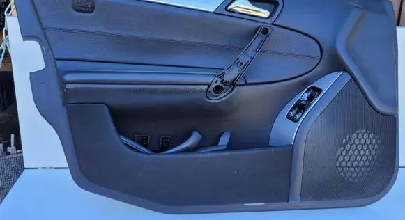 Mercedes-Benz C W203 Coupe rear side trim panel 2037202552