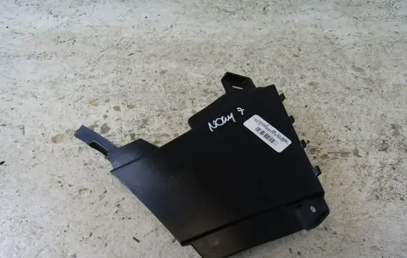 Skoda Karoq Intercooler air channel guide 57A121764C