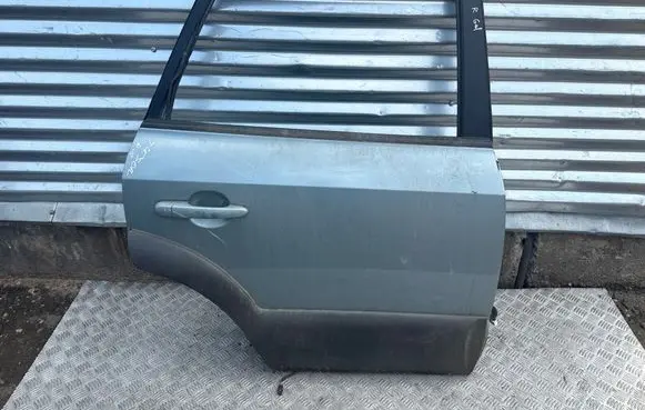 Hyundai Tucson JM Rear door
