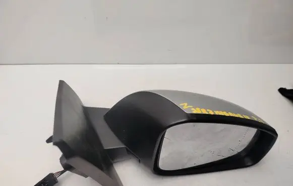 Renault Megane III Front door electric wing mirror