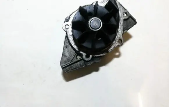 Peugeot 307 Water pump 9630772610