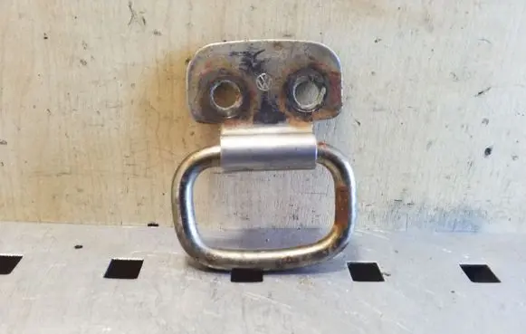 Volkswagen Caddy Tie down hook / loop 2K0801983