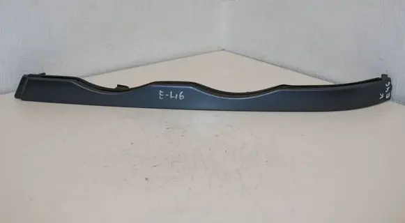Under headlight/headlamp trim