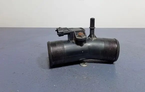 Ford Fiesta Air intake hose/pipe EK3019770