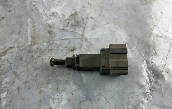 Volkswagen Polo Brake pedal sensor switch 1J0945511A