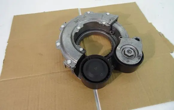 Hyundai ix35 Generator/alternator belt tensioner