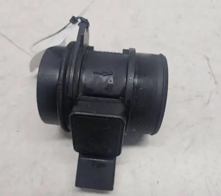 Peugeot 406 Mass air flow meter 9629471080