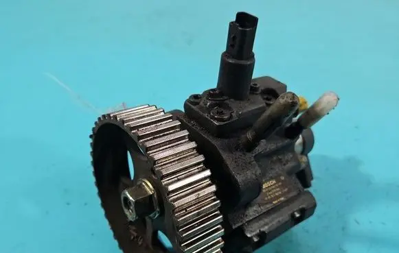 Citroen Berlingo Fuel injection high pressure pump 0445010046 IMPRK1544403