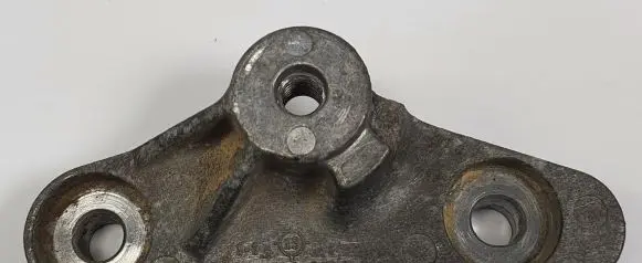 Ford Mondeo MK IV Timing belt tensioner 04C145299B