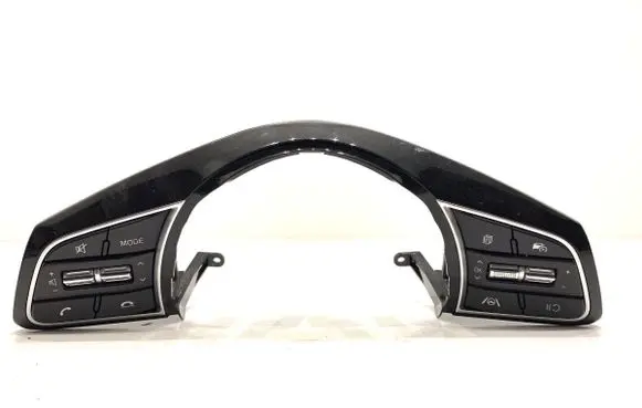 KIA Ceed Steering wheel buttons/switches 96700M6775