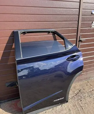 Rear door