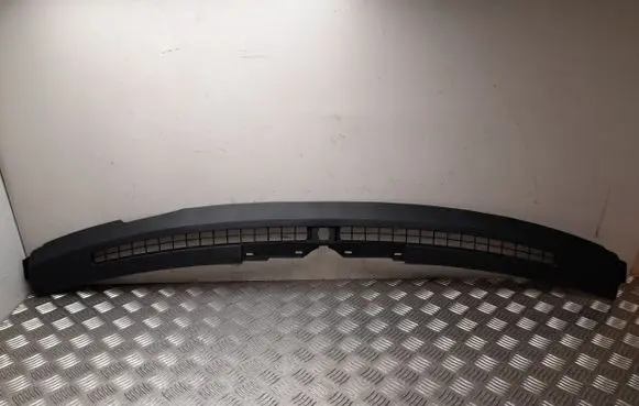 Ford Mustang Mach-E Climate control/heater control trim LJ8BR044E82AAW