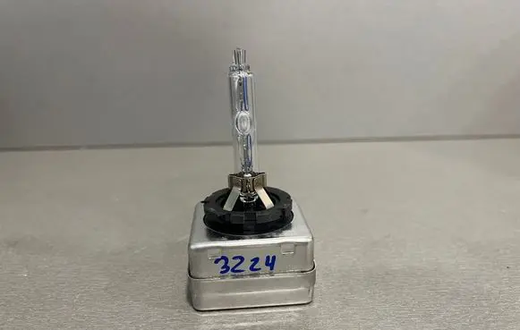 BMW 4 F32 F33 Xenon bulb 9285161296