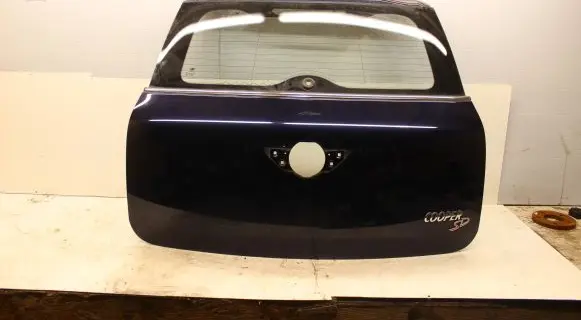 Tailgate/trunk/boot lid