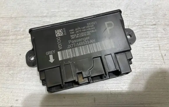 Ford Focus Door control unit/module JX7T14B533AH
