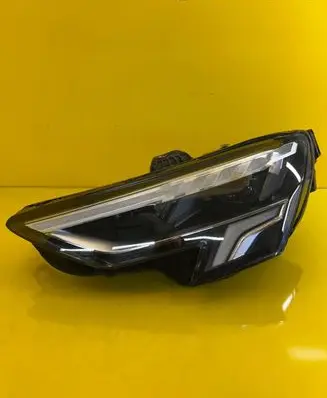 Audi A3 8Y Headlight/headlamp 8Y0941033
