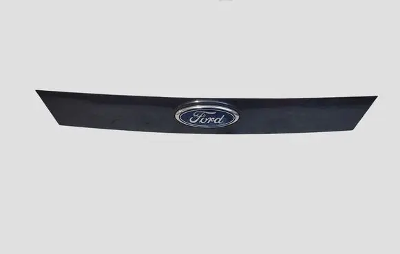 Ford Mondeo MK IV Trunk door license plate light bar